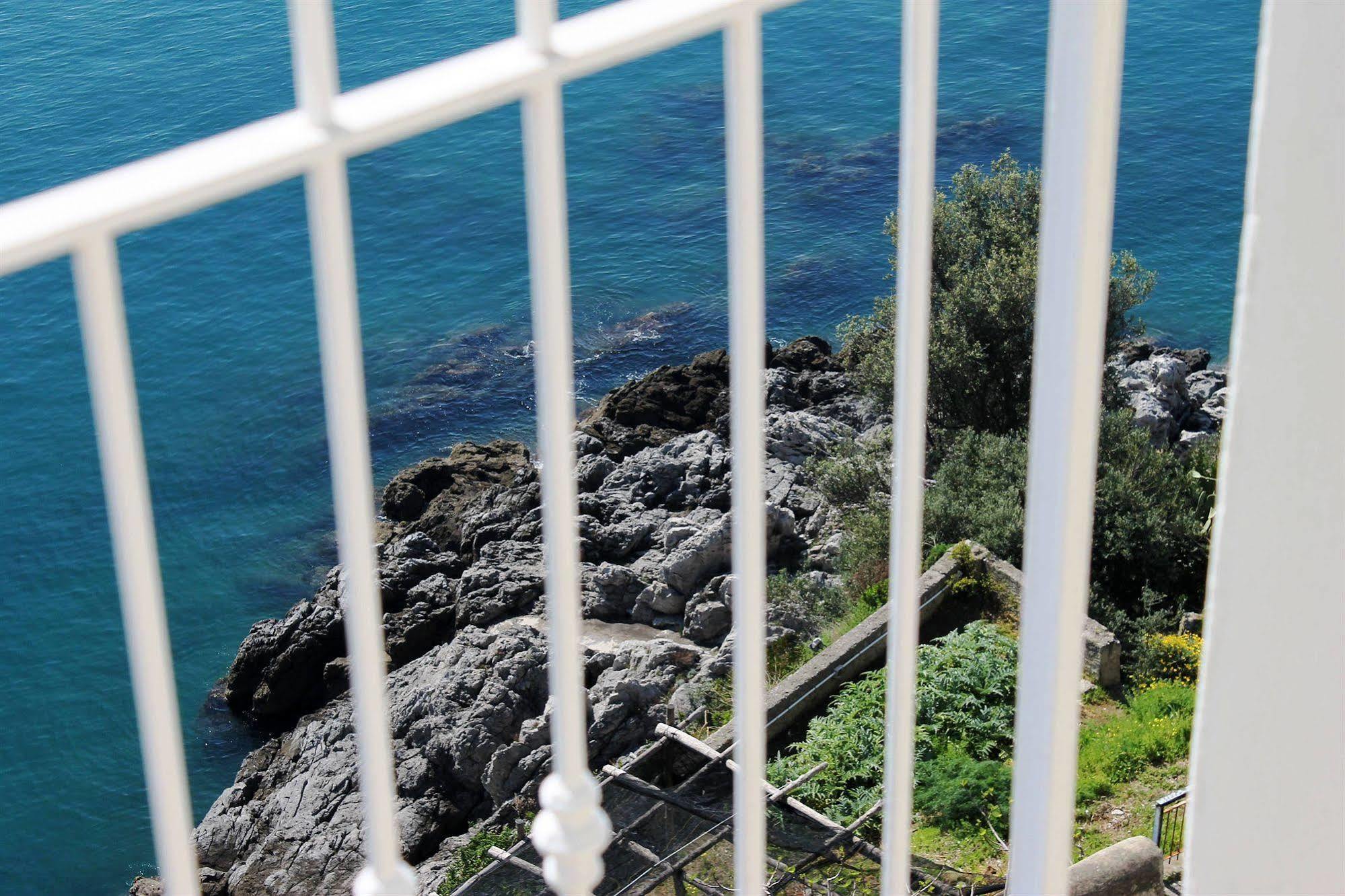 Residence Due Torri Maiori Exterior photo